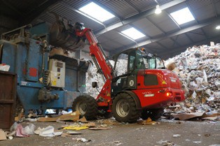 The 4070 telescopic loader in action at the Ketteringham site